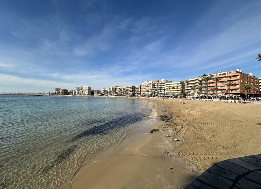 Resale - Apartment - ﻿Torrevieja (Alicante) - Torrevieja