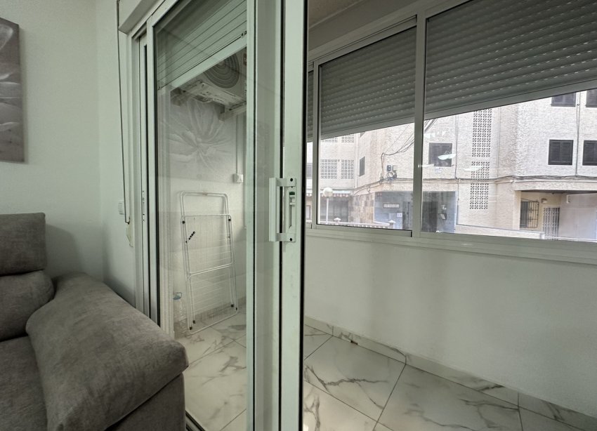 Resale - Apartment - ﻿Torrevieja (Alicante) - Torrevieja