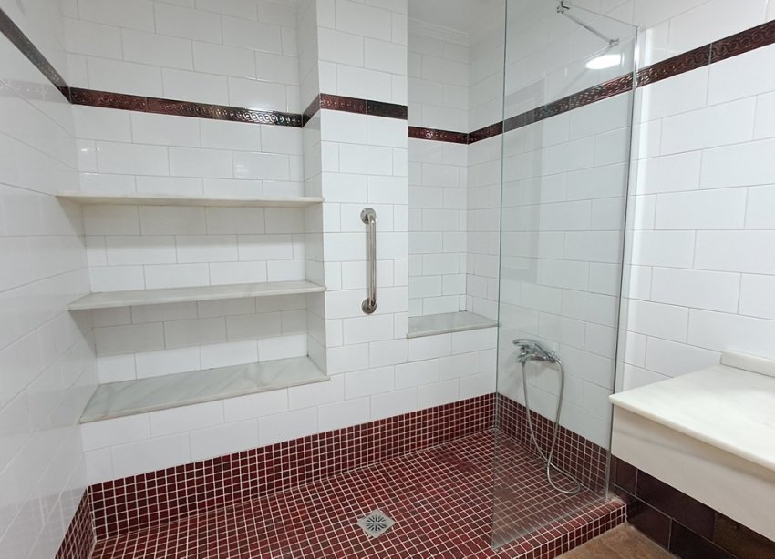 Resale - Apartment - ﻿Torrevieja (Alicante) - Torrevieja