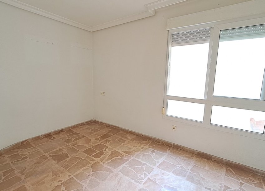 Resale - Apartment - ﻿Torrevieja (Alicante) - Torrevieja