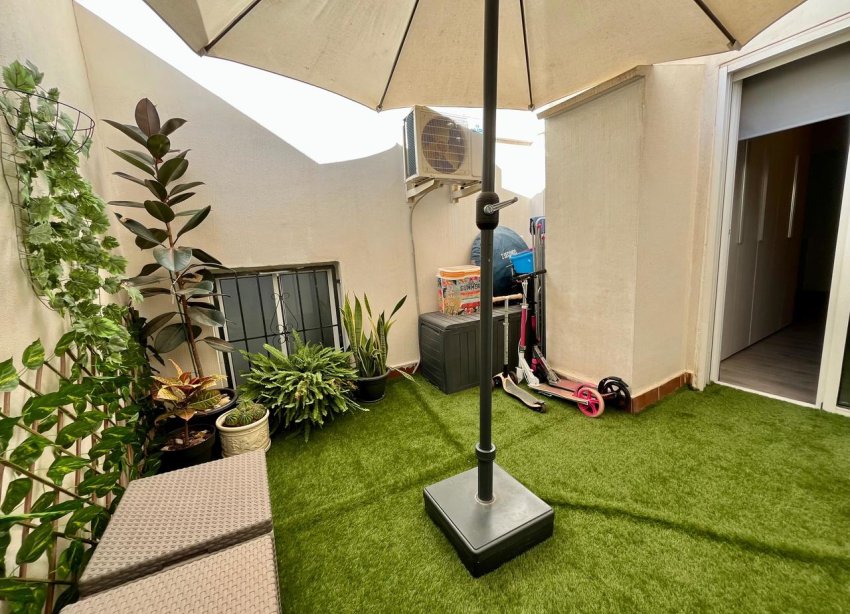 Resale - Apartment - ﻿Torrevieja (Alicante) - Torrevieja