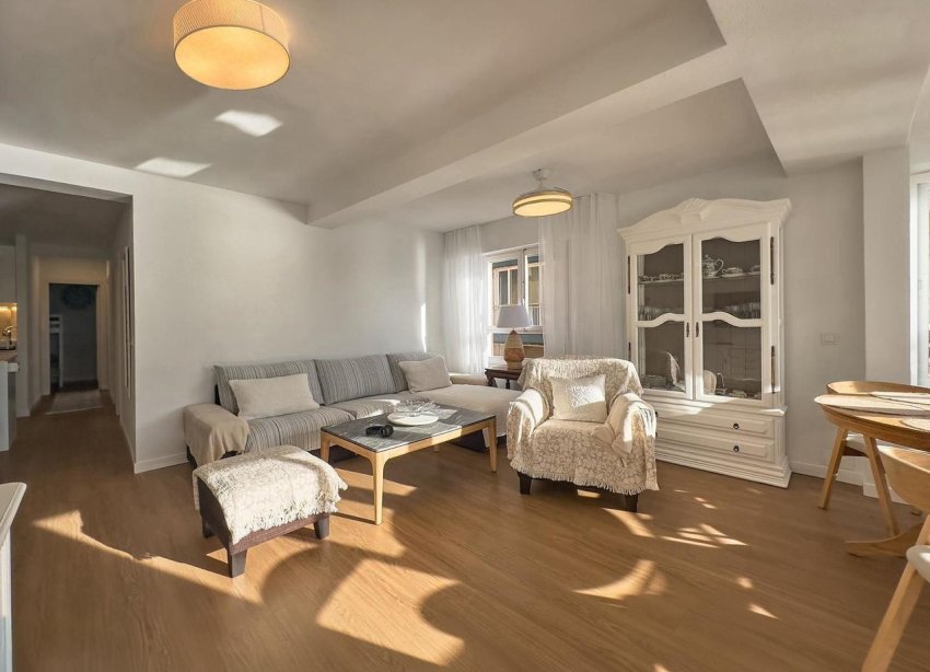 Resale - Apartment - ﻿Torrevieja (Alicante) - Torrevieja