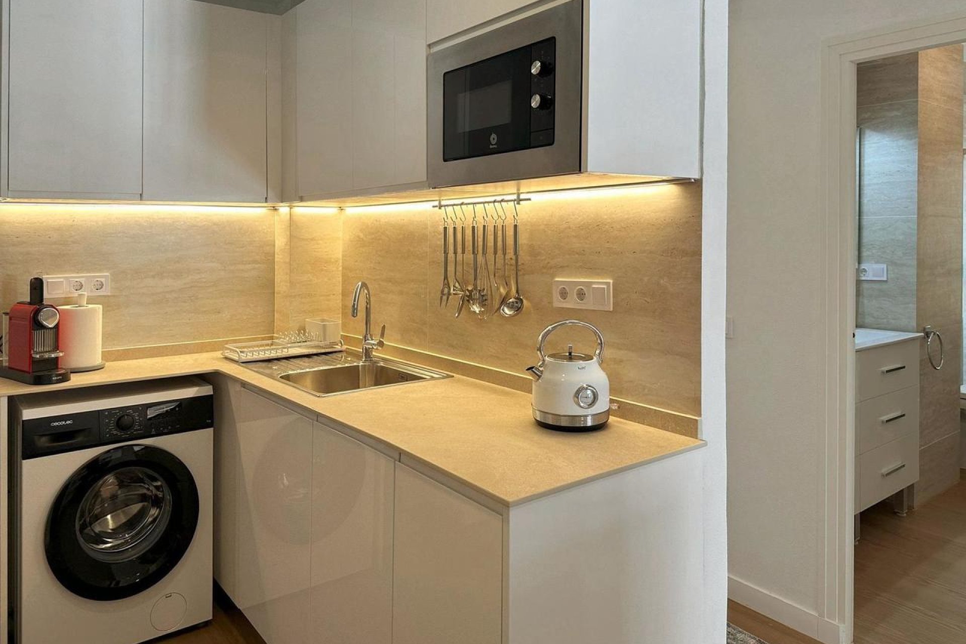 Resale - Apartment - ﻿Torrevieja (Alicante) - Torrevieja
