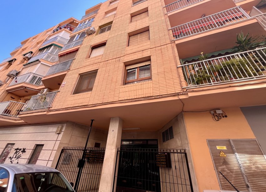 Resale - Apartment - ﻿Torrevieja (Alicante) - Torrevieja