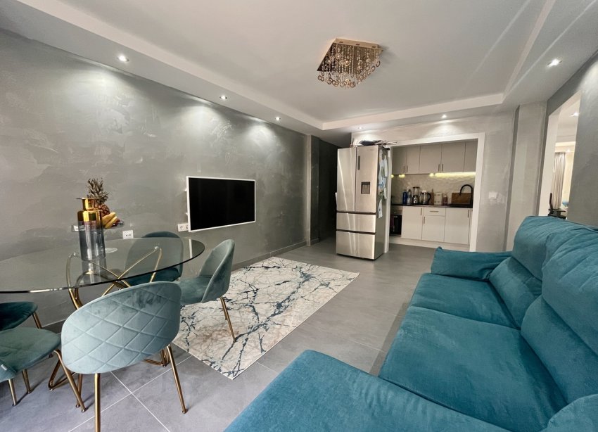 Resale - Apartment - ﻿Torrevieja (Alicante) - Torrevieja