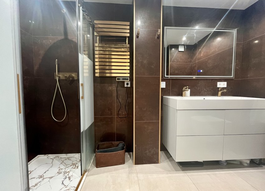 Resale - Apartment - ﻿Torrevieja (Alicante) - Torrevieja