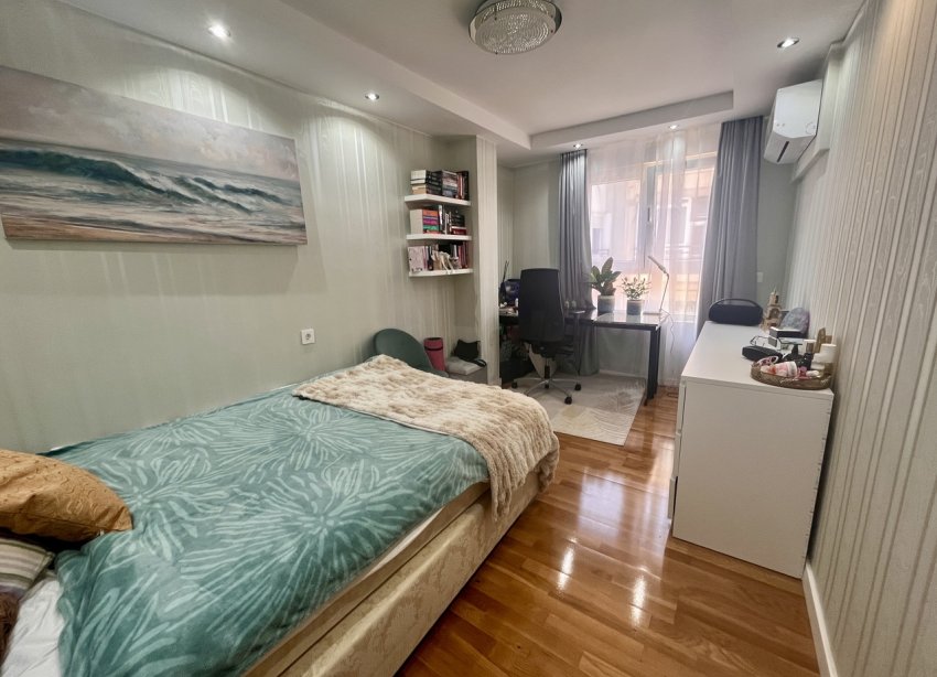 Resale - Apartment - ﻿Torrevieja (Alicante) - Torrevieja
