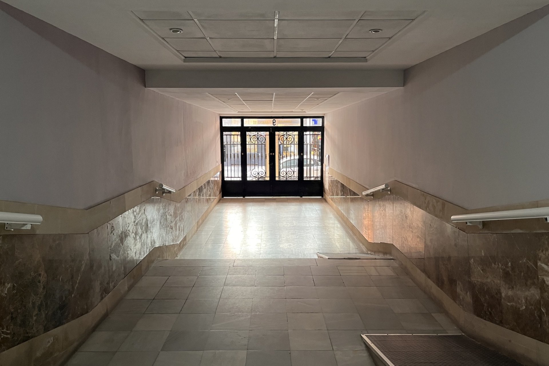 Resale - Apartment - ﻿Torrevieja (Alicante) - Torrevieja