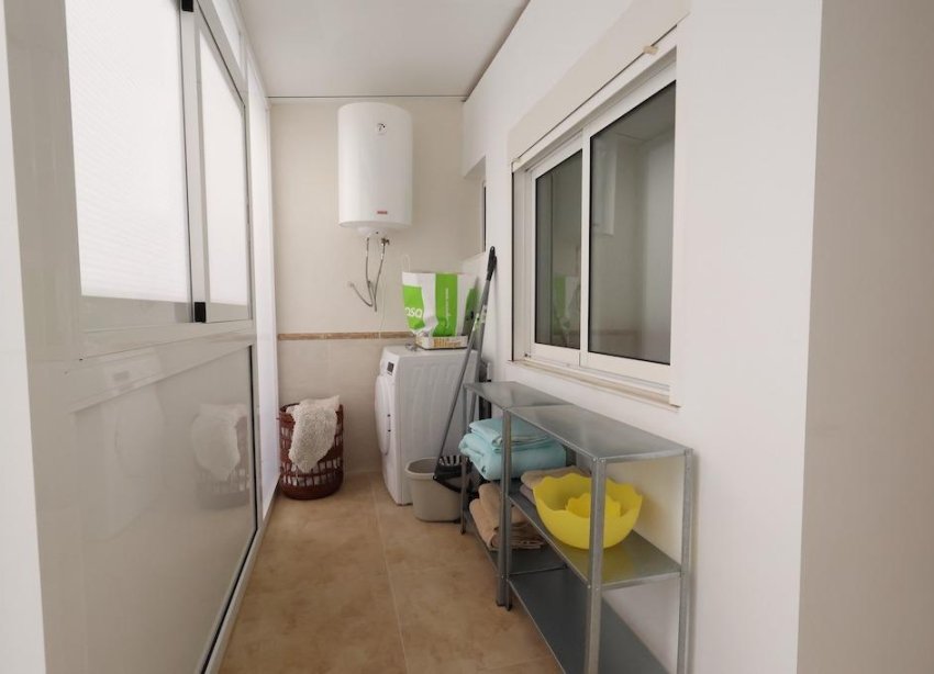 Resale - Apartment - ﻿Torrevieja (Alicante) - Torrevieja