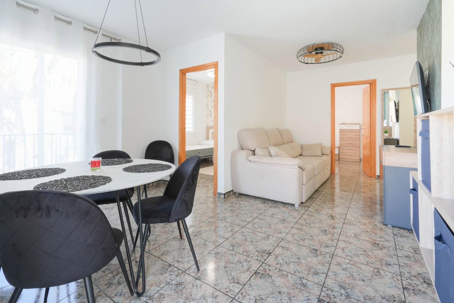 Resale - Apartment - ﻿Torrevieja (Alicante) - Torrevieja