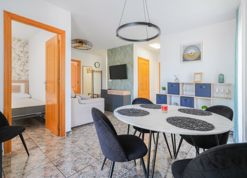 Resale - Apartment - ﻿Torrevieja (Alicante) - Torrevieja