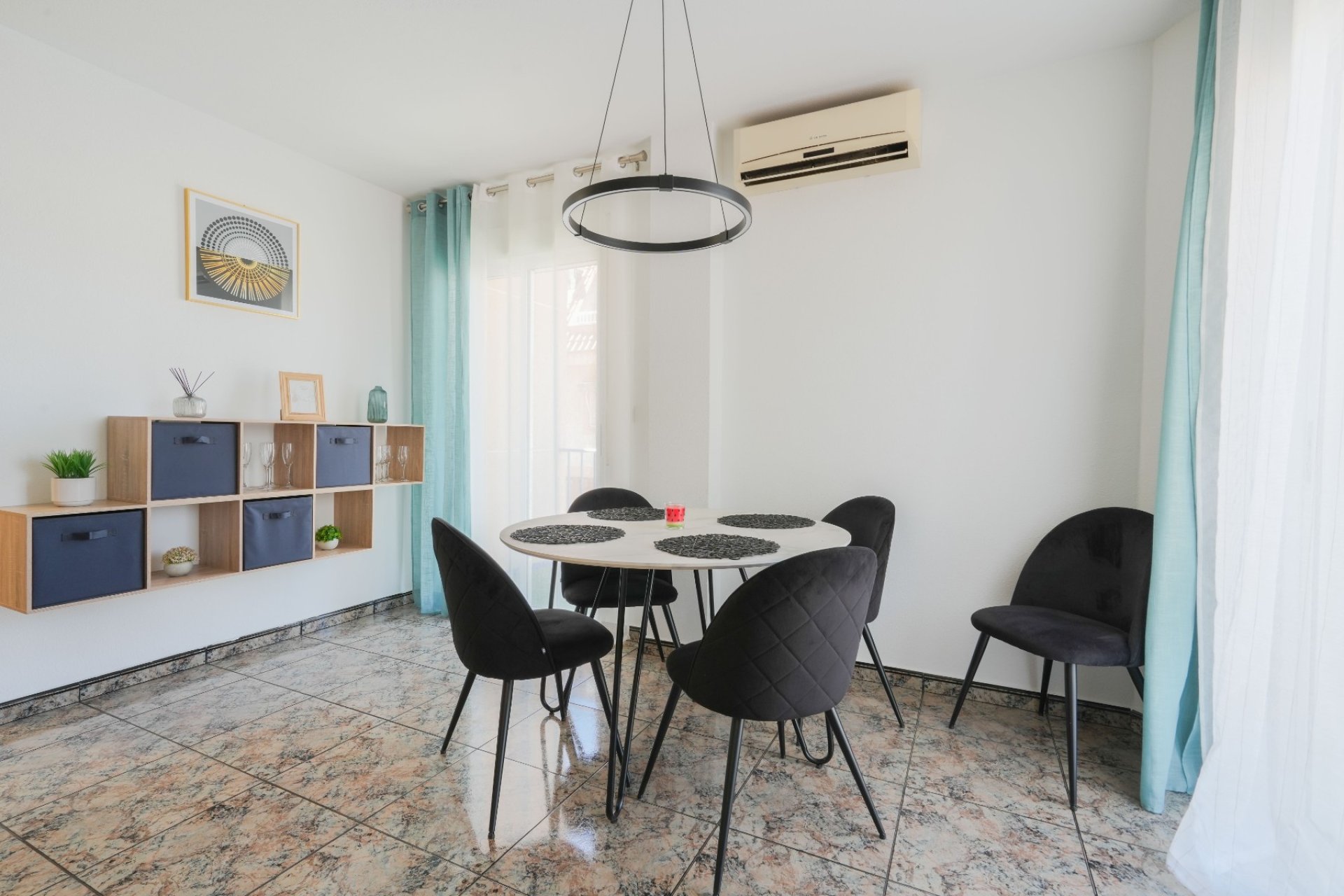 Resale - Apartment - ﻿Torrevieja (Alicante) - Torrevieja