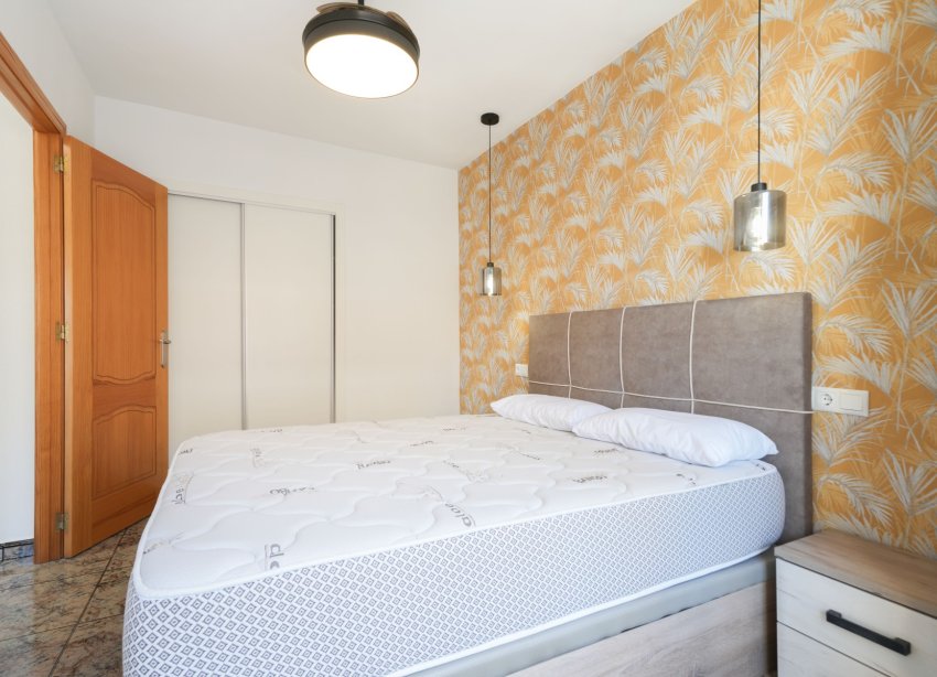Resale - Apartment - ﻿Torrevieja (Alicante) - Torrevieja