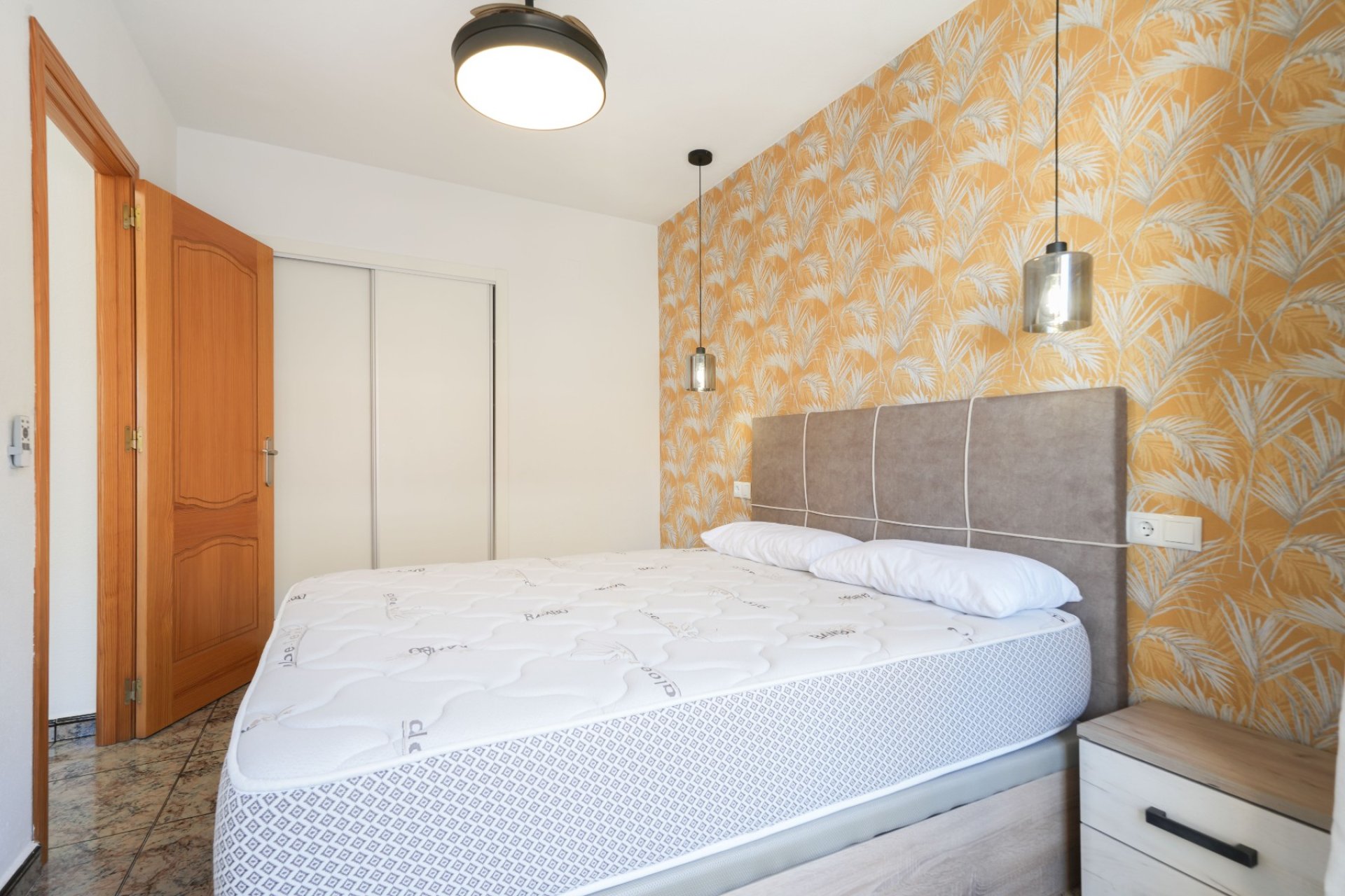Resale - Apartment - ﻿Torrevieja (Alicante) - Torrevieja