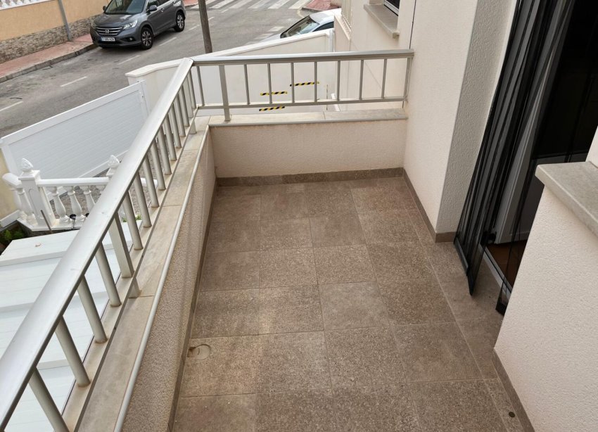 Resale - Apartment - ﻿Torrevieja (Alicante) - Torrevieja