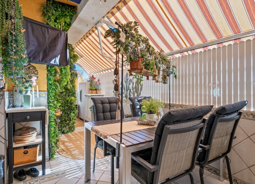 Resale - Apartment - ﻿Torrevieja (Alicante) - Torrevieja