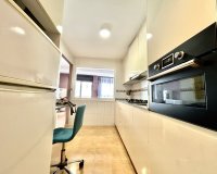 Resale - Apartment - ﻿Torrevieja (Alicante) - Torrevieja