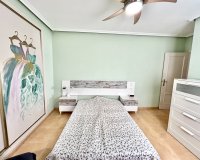 Resale - Apartment - ﻿Torrevieja (Alicante) - Torrevieja