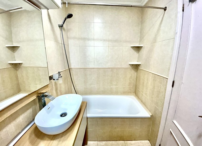 Resale - Apartment - ﻿Torrevieja (Alicante) - Torrevieja