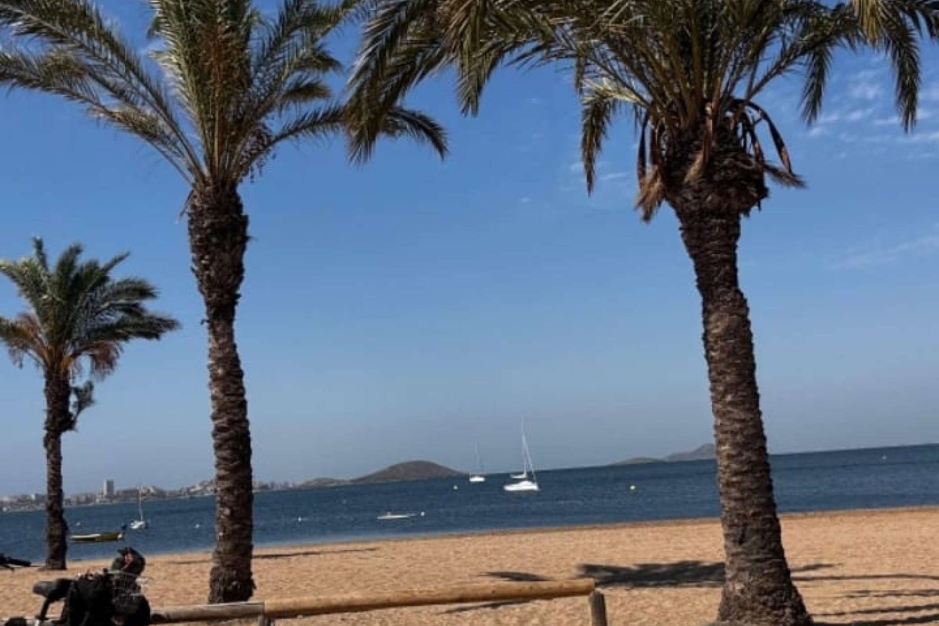 Resale - Apartment - La Manga del Mar Menor - La Manga