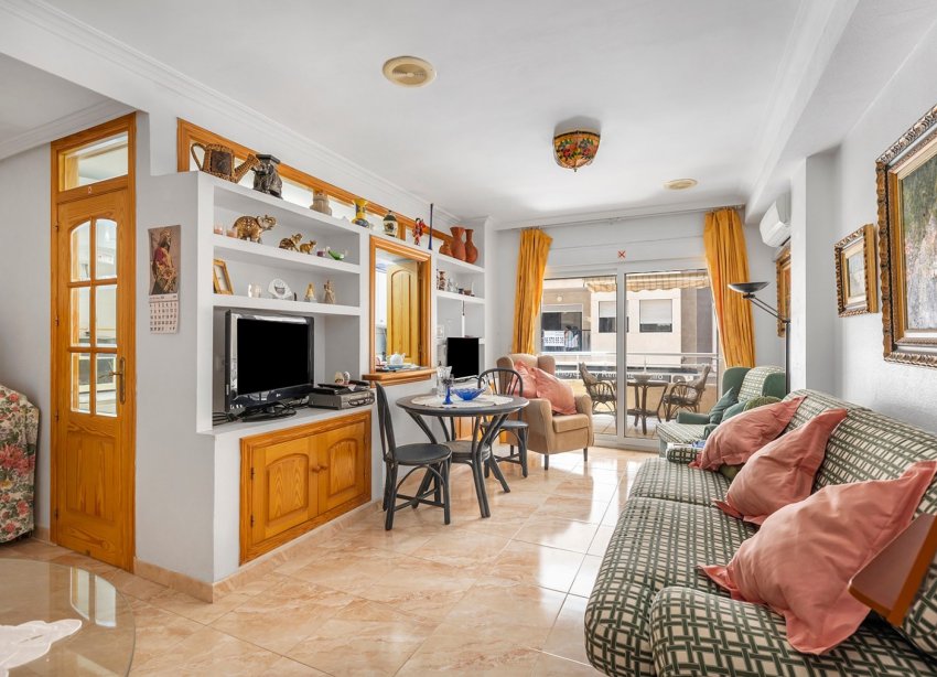 Resale - Apartment - La Mata - Playa