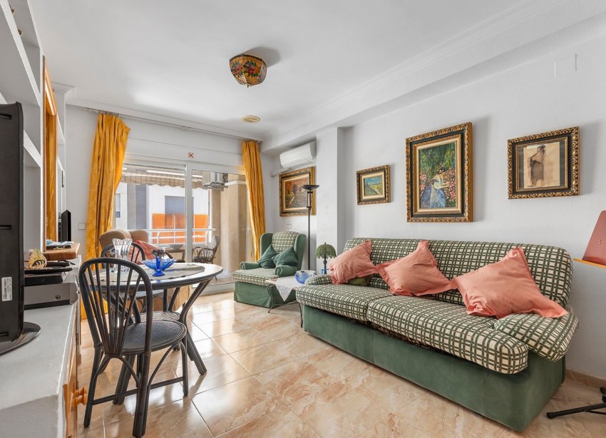 Resale - Apartment - La Mata - Playa