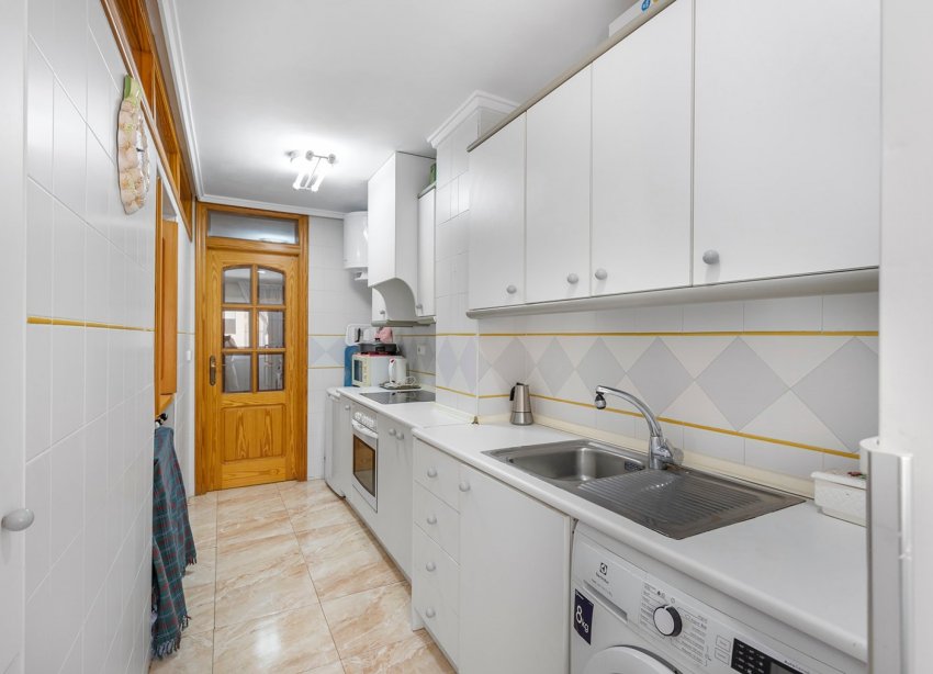 Resale - Apartment - La Mata - Playa