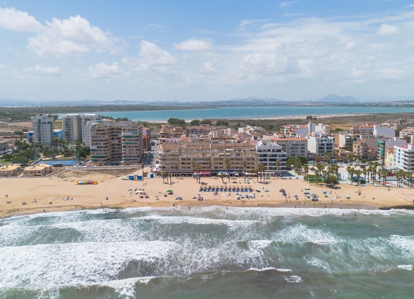 Resale - Apartment - La Mata - Playa