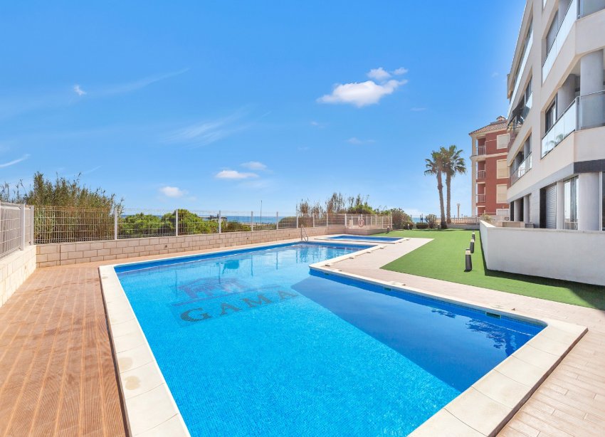 Resale - Apartment - La Mata