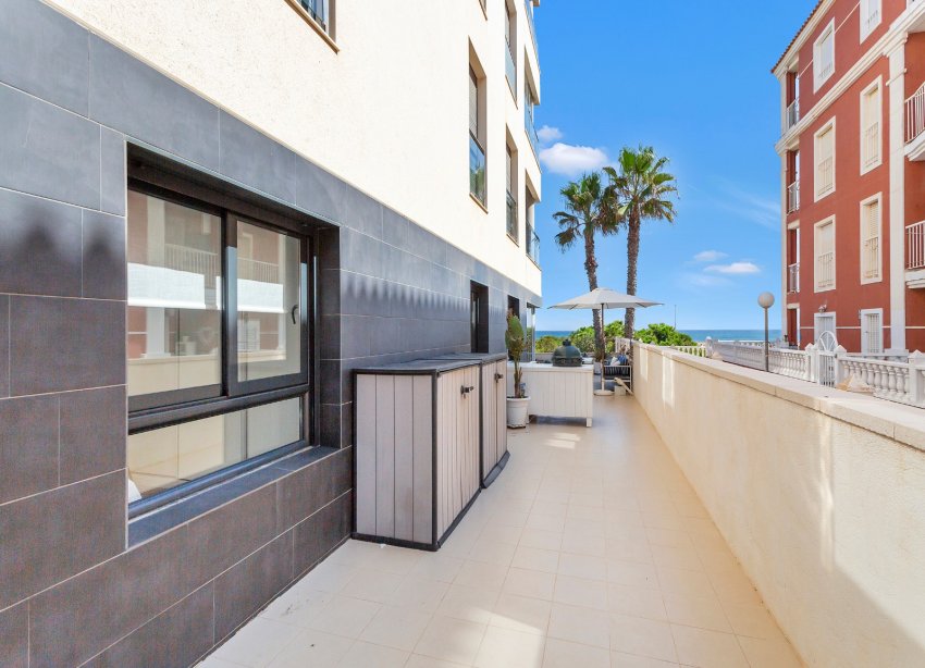 Resale - Apartment - La Mata