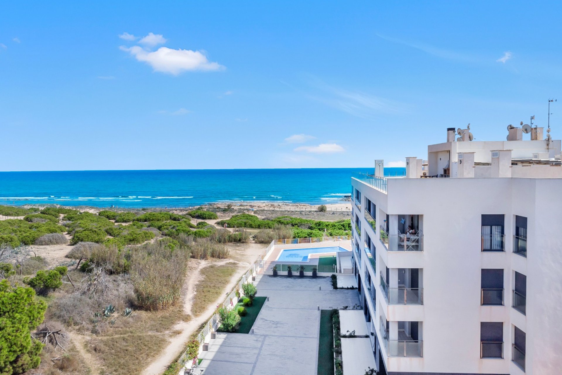 Resale - Apartment - La Mata