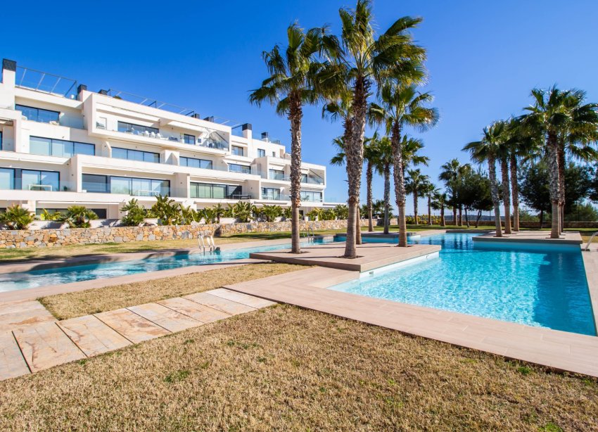 Resale - Apartment - Las Colinas Golf Resort - Las Colinas golf