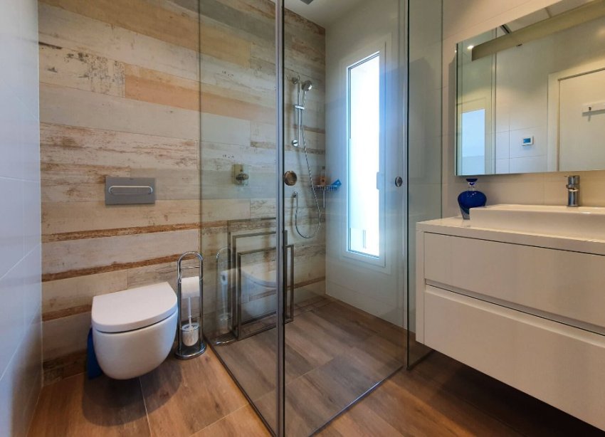 Resale - Apartment - Las Colinas - Las Colinas Golf