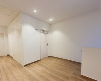 Resale - Apartment - Las Colinas - Las Colinas Golf