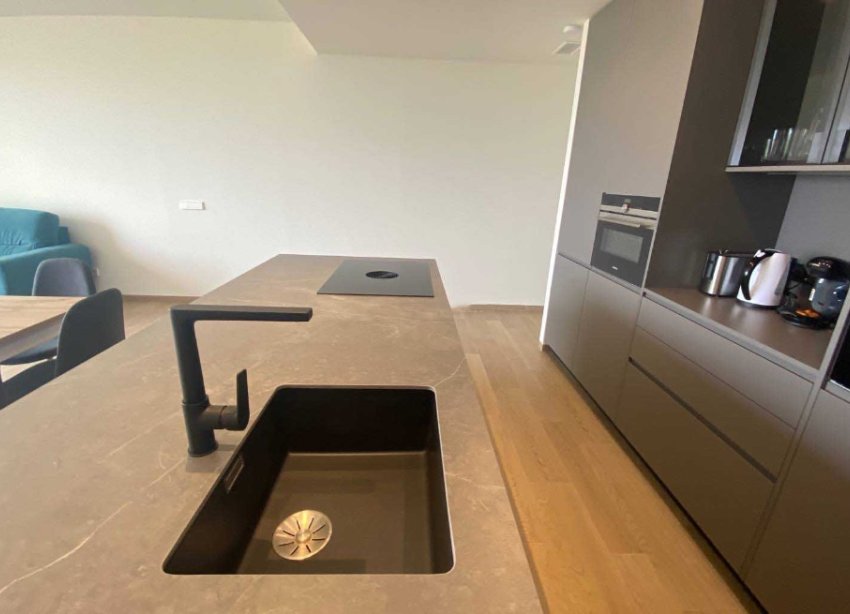 Resale - Apartment - Las Colinas - Las Colinas Golf