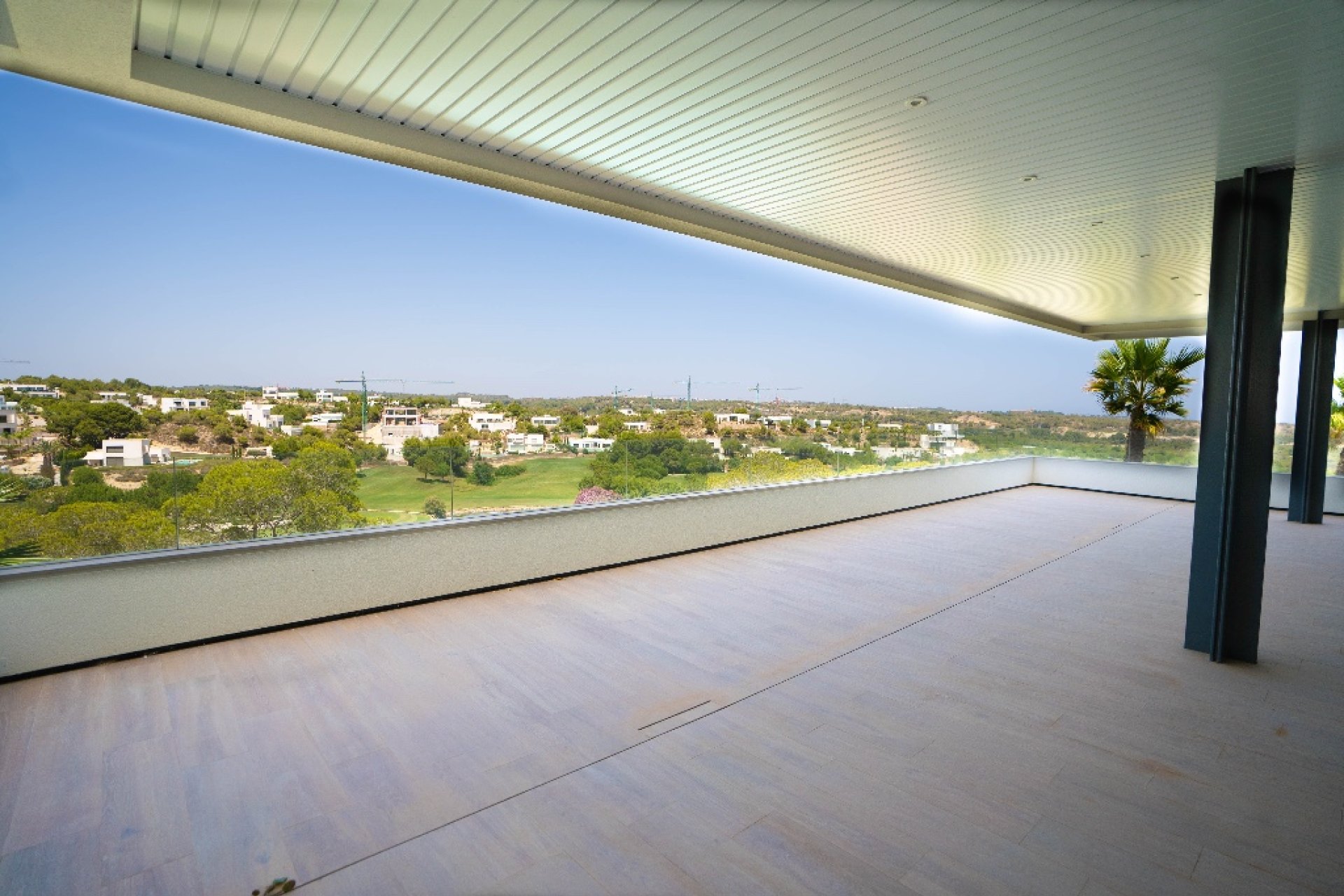 Resale - Apartment - Las Colinas - Las Colinas Golf