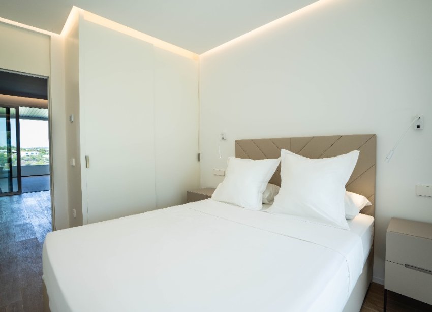 Resale - Apartment - Las Colinas - Las Colinas Golf