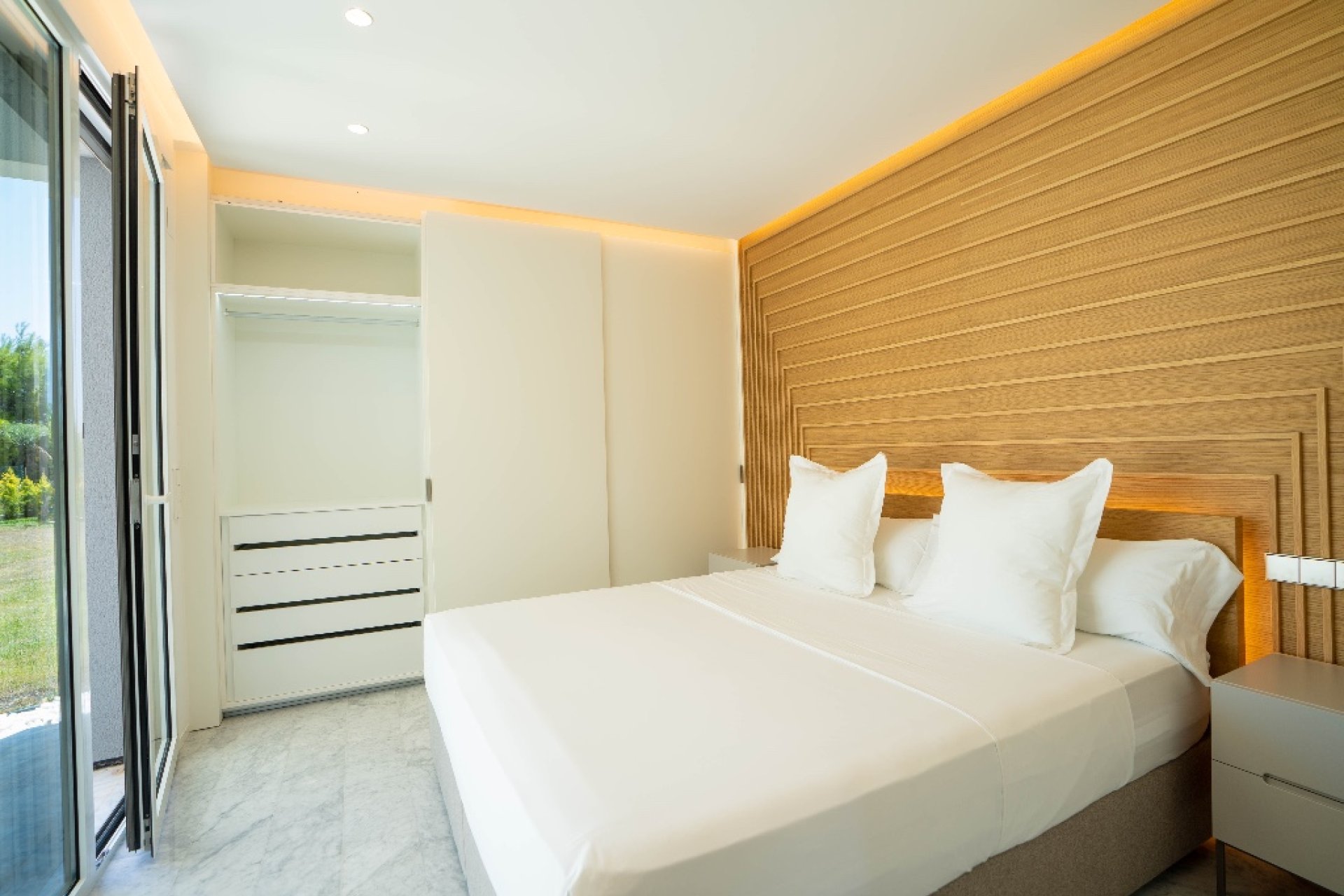 Resale - Apartment - Las Colinas - Las Colinas Golf