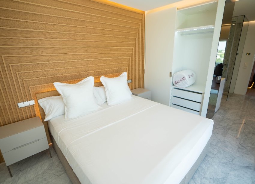 Resale - Apartment - Las Colinas - Las Colinas Golf