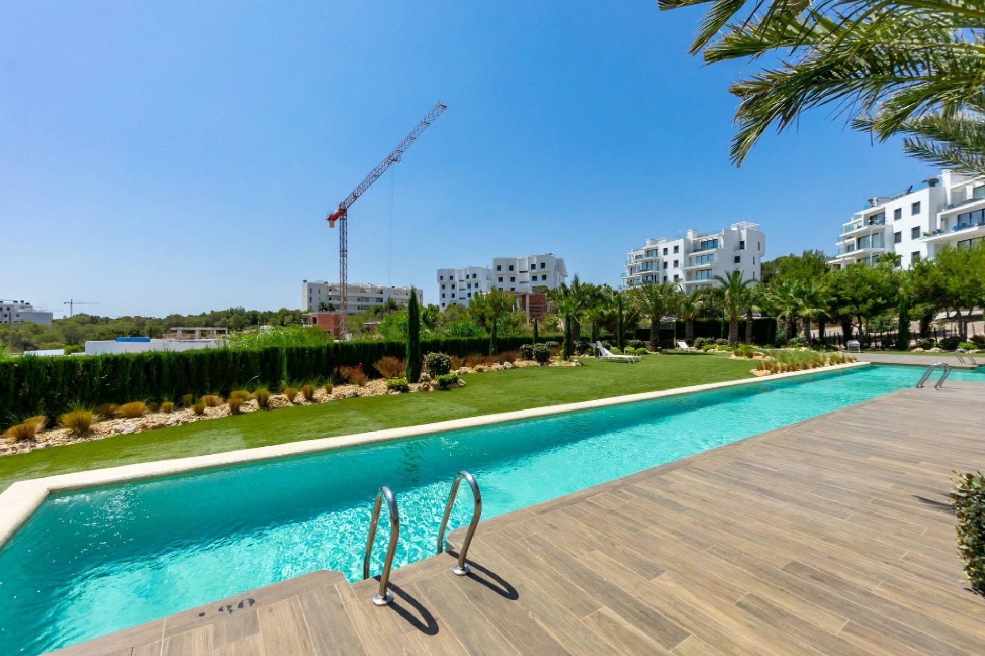 Resale - Apartment - Las Colinas - Las Colinas Golf