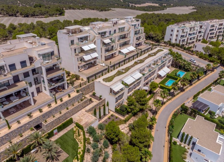 Resale - Apartment - Las Colinas - Las Colinas Golf