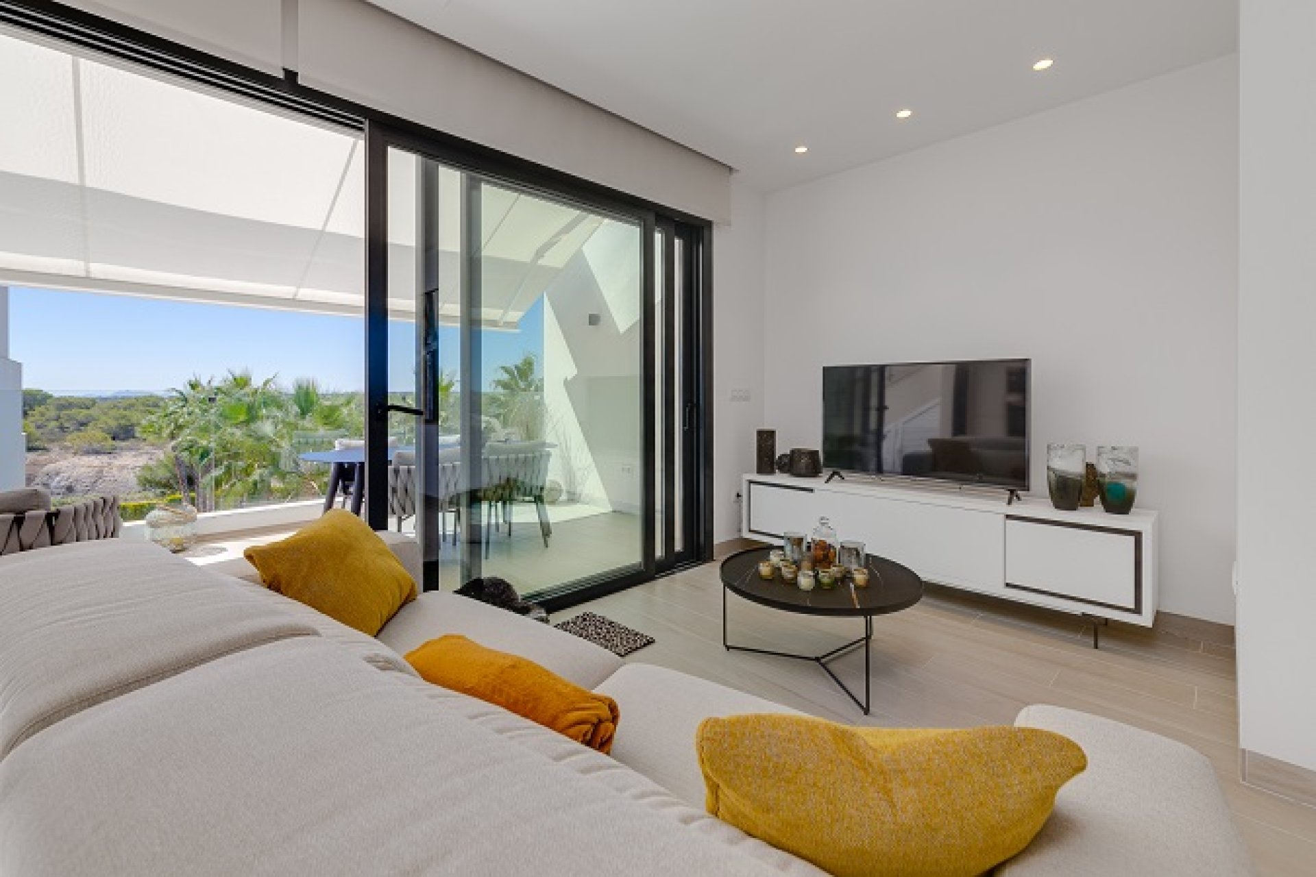 Resale - Apartment - Las Colinas - Las Colinas Golf