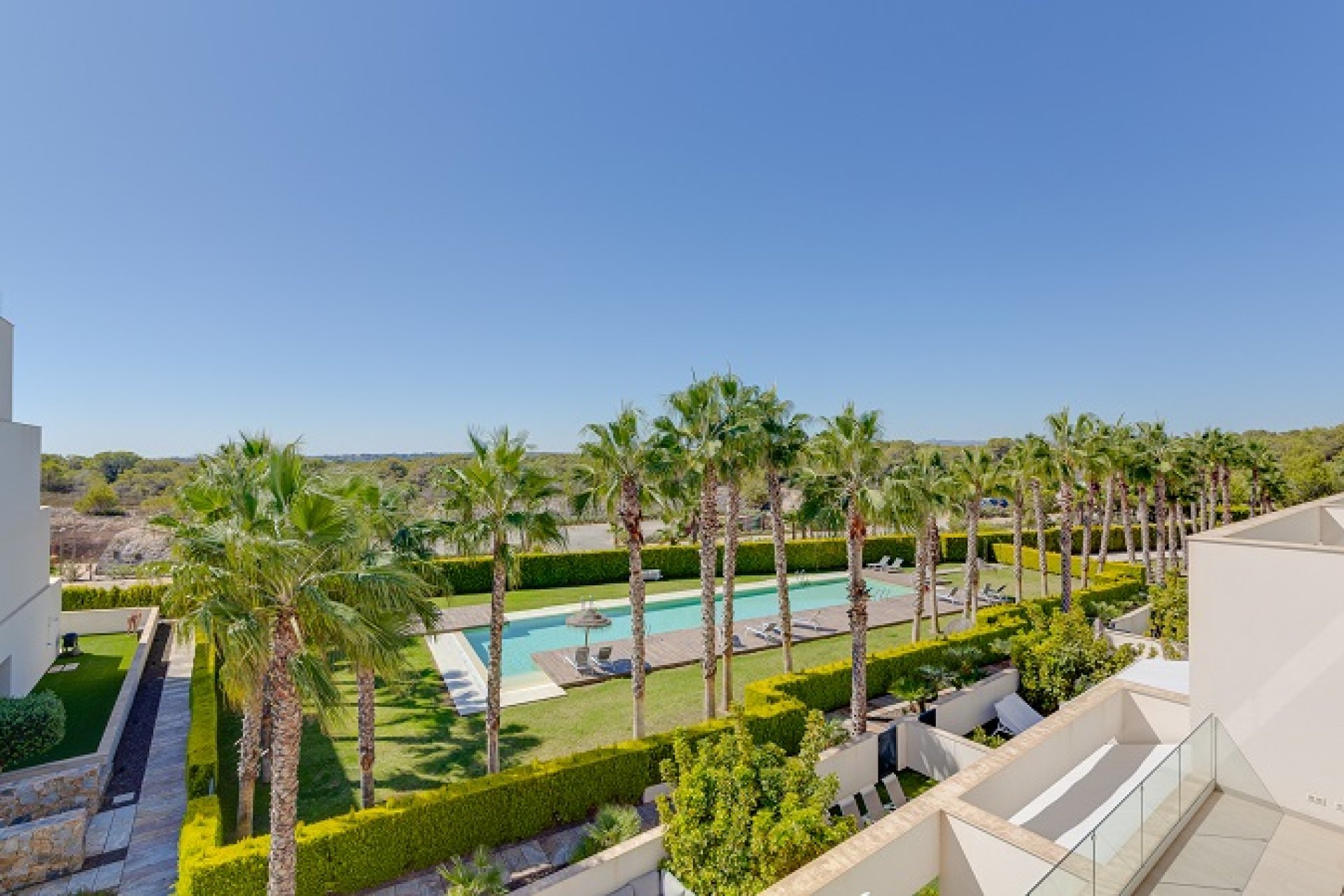 Resale - Apartment - Las Colinas - Las Colinas Golf