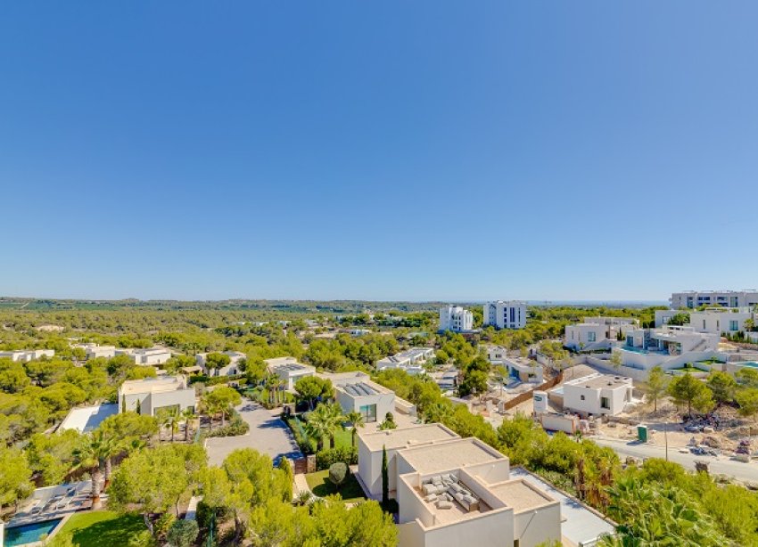 Resale - Apartment - Las Colinas - Las Colinas Golf