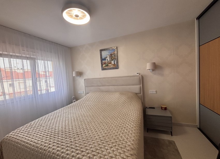 Resale - Apartment - Lo Pagan