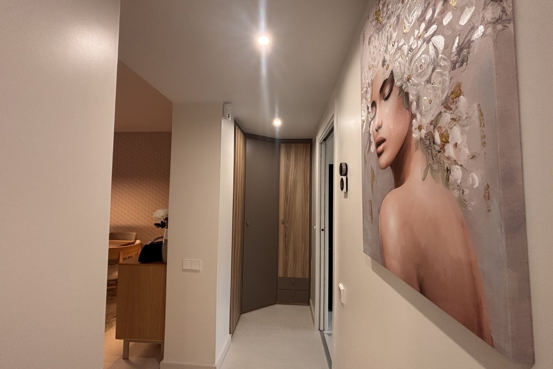 Resale - Apartment - Lo Pagan