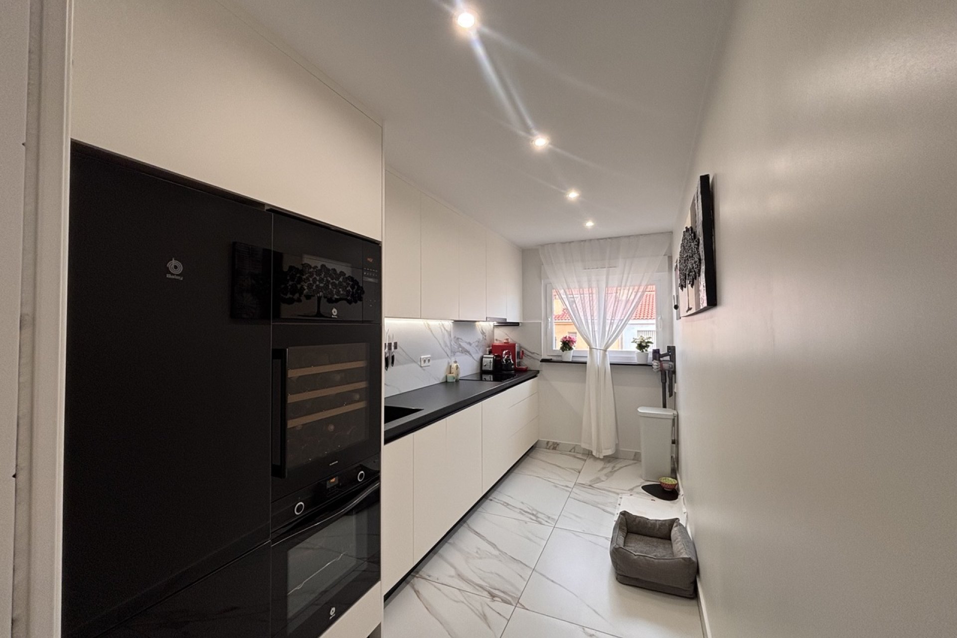 Resale - Apartment - Lo Pagan