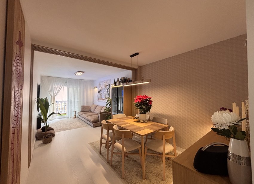 Resale - Apartment - Lo Pagan