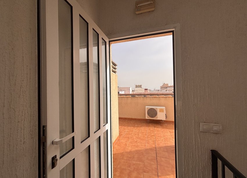 Resale - Apartment - Lo Pagan