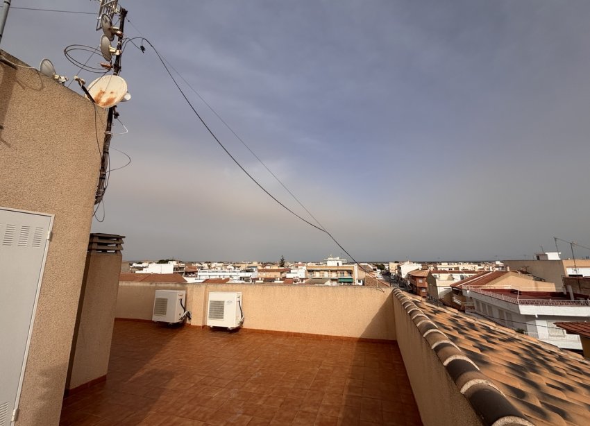 Resale - Apartment - Lo Pagan